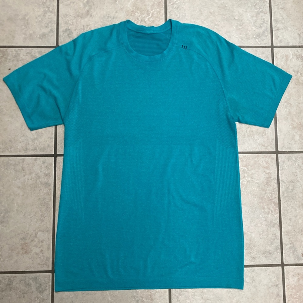 ‼️SOLD‼️ Lululemon Textured Training Short Sleeve